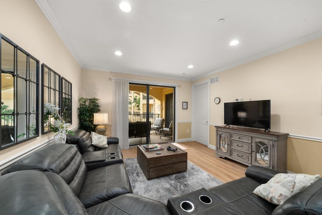 interior - living room 3