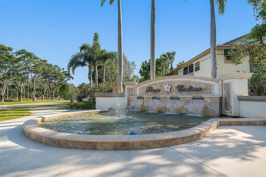 Boca Pointe