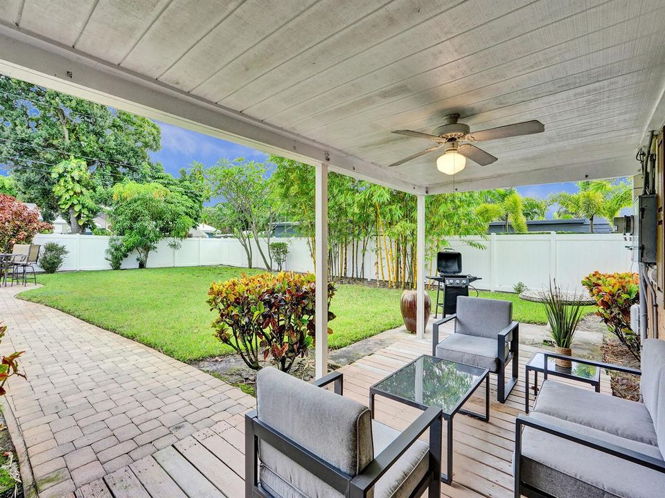 ROY07768