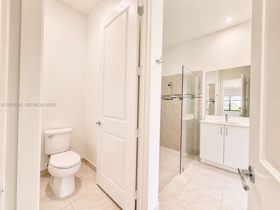 For Sale: $755,000 (4 beds, 3 baths, 2611 Square Feet)