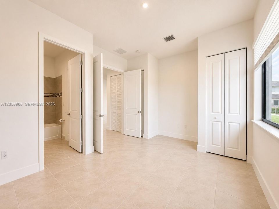 For Sale: $755,000 (4 beds, 3 baths, 2611 Square Feet)