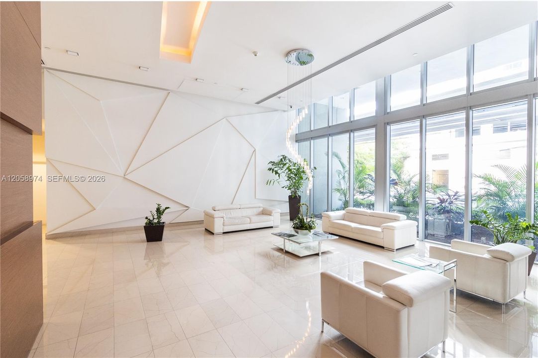 В аренду: $3,600 (2 спален, 2 ванн, 1013 Квадратных фут)