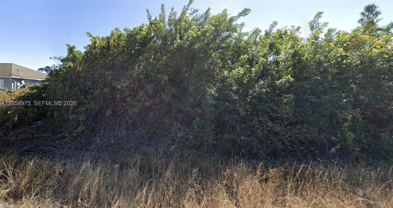 En Venta: $21,000 (0.25 acres)