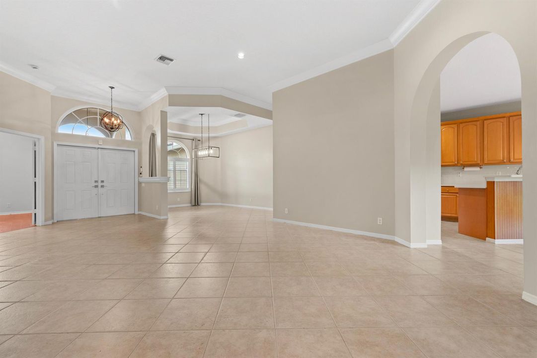 11595 Water Bend Ct_Vacant Large-4