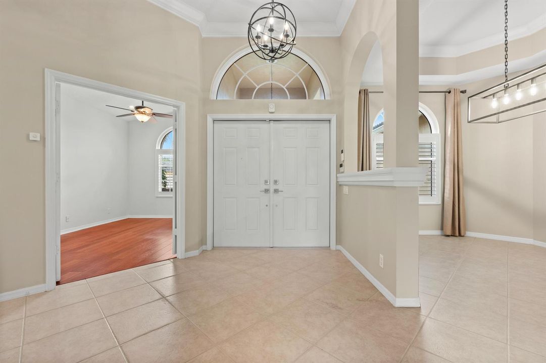 11595 Water Bend Ct_Vacant Large-7
