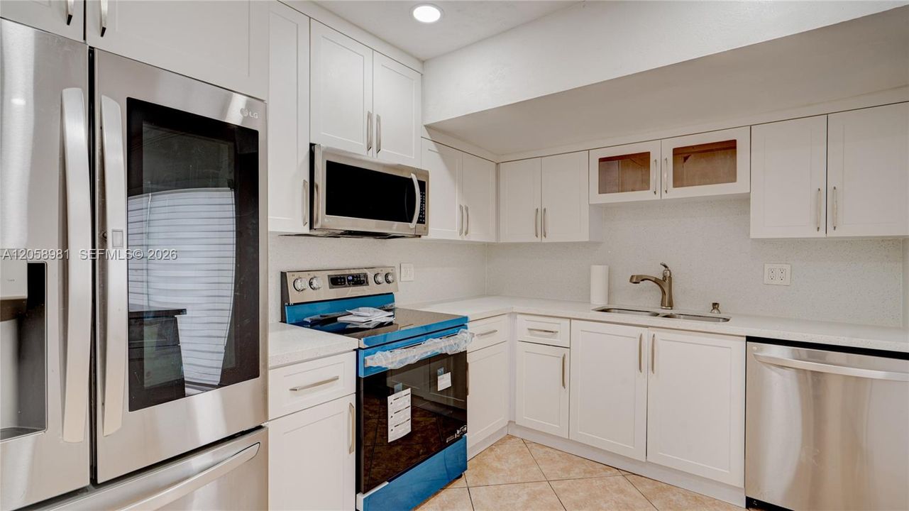 В аренду: $4,200 (3 спален, 2 ванн, 2568 Квадратных фут)