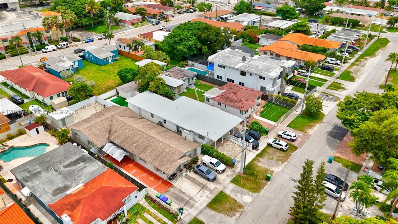 В аренду: $4,200 (3 спален, 2 ванн, 2568 Квадратных фут)