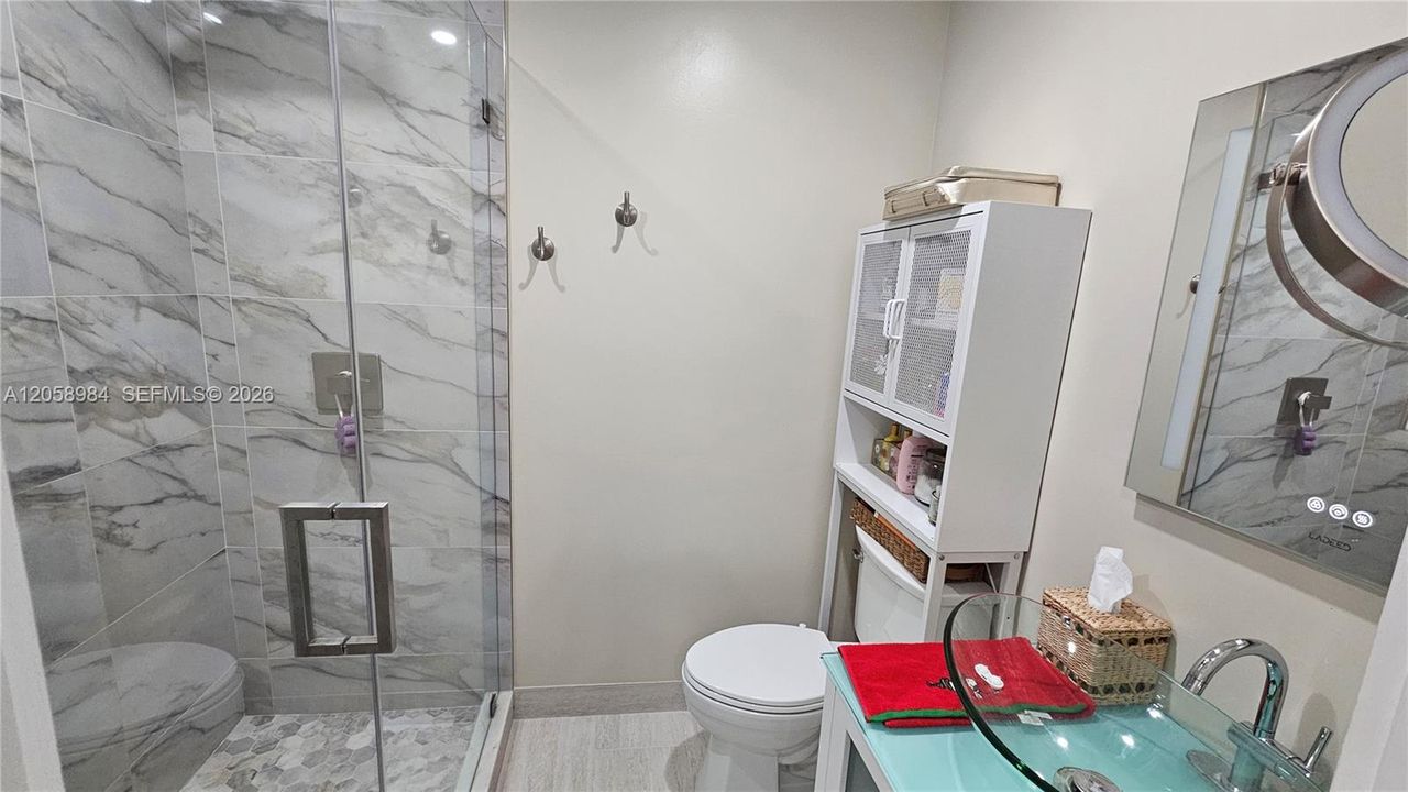 En Venta: $335,999 (3 camas, 2 baños, 0 Pies cuadrados)
