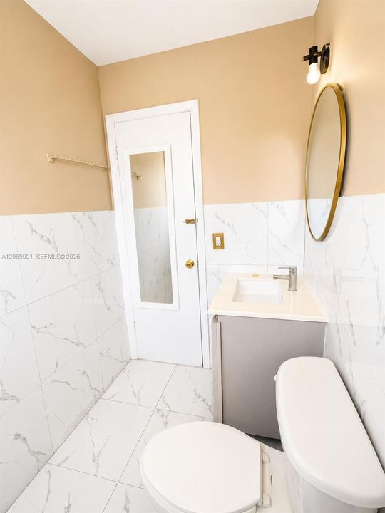 For Rent: $2,000 (2 beds, 1 baths, 786 Square Feet)