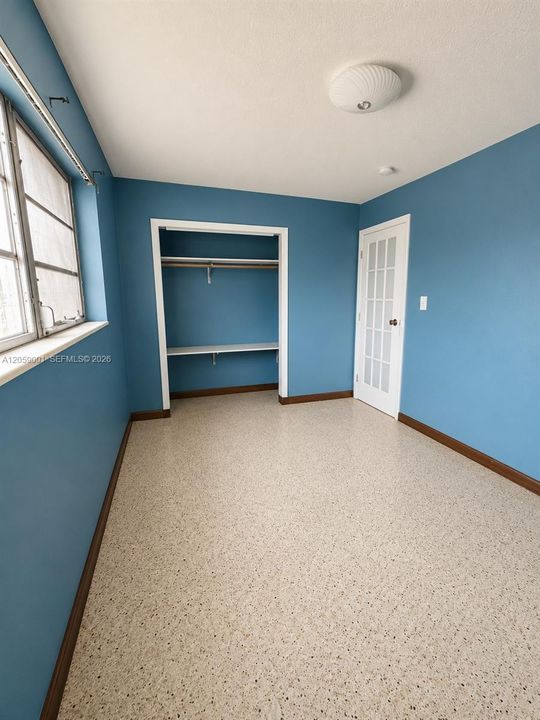 For Rent: $2,000 (2 beds, 1 baths, 786 Square Feet)