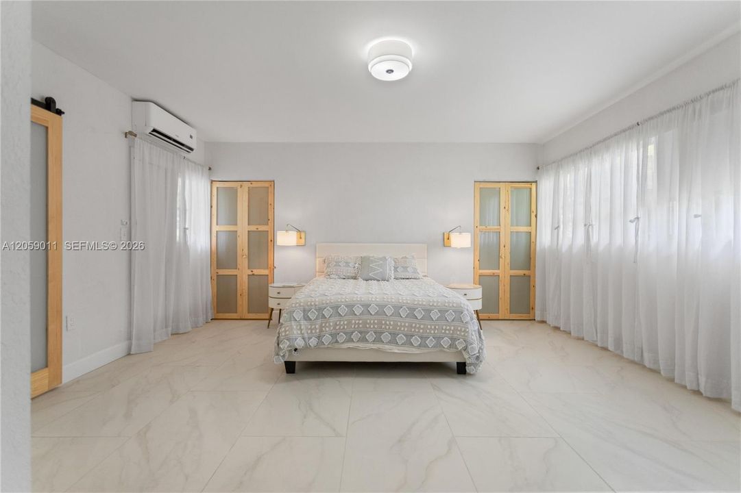 На продажу: $875,000 (3 спален, 2 ванн, 1743 Квадратных фут)