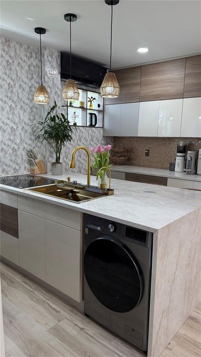 En Venta: $255,000 (1 camas, 1 baños, 521 Pies cuadrados)