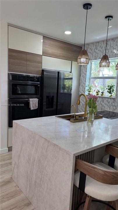 En Venta: $255,000 (1 camas, 1 baños, 521 Pies cuadrados)