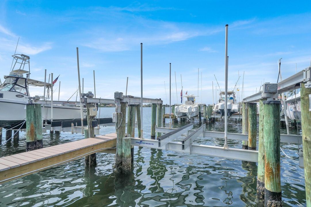 Boat Slip with Lift