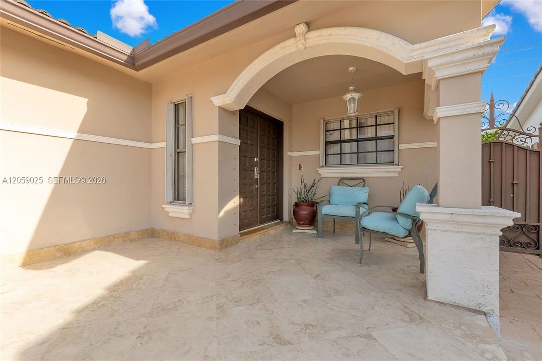 На продажу: $579,000 (3 спален, 2 ванн, 1453 Квадратных фут)