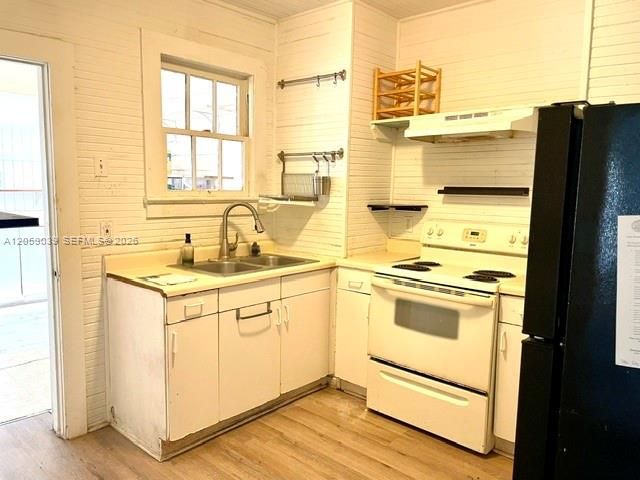 В аренду: $2,000 (2 спален, 1 ванн, 1000 Квадратных фут)
