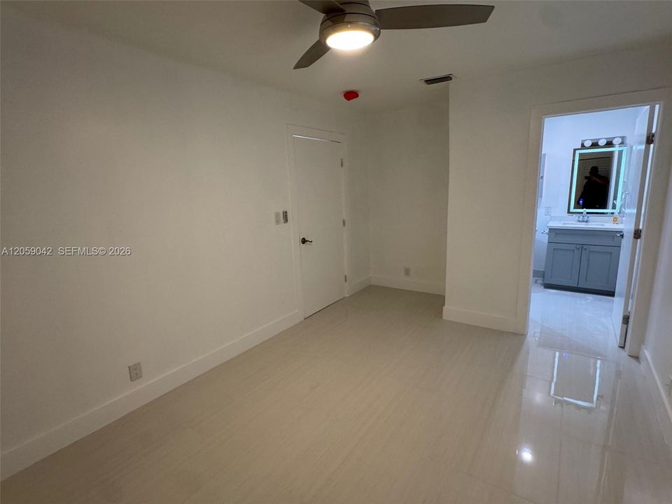 En Renta: $3,400 (3 camas, 2 baños, 1325 Pies cuadrados)