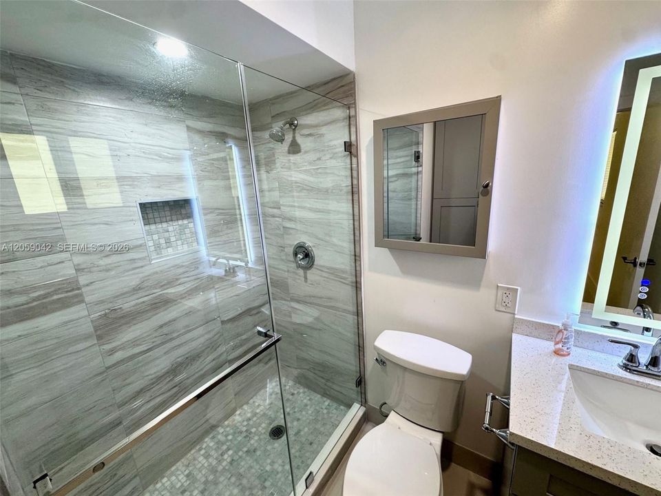 En Renta: $3,400 (3 camas, 2 baños, 1325 Pies cuadrados)