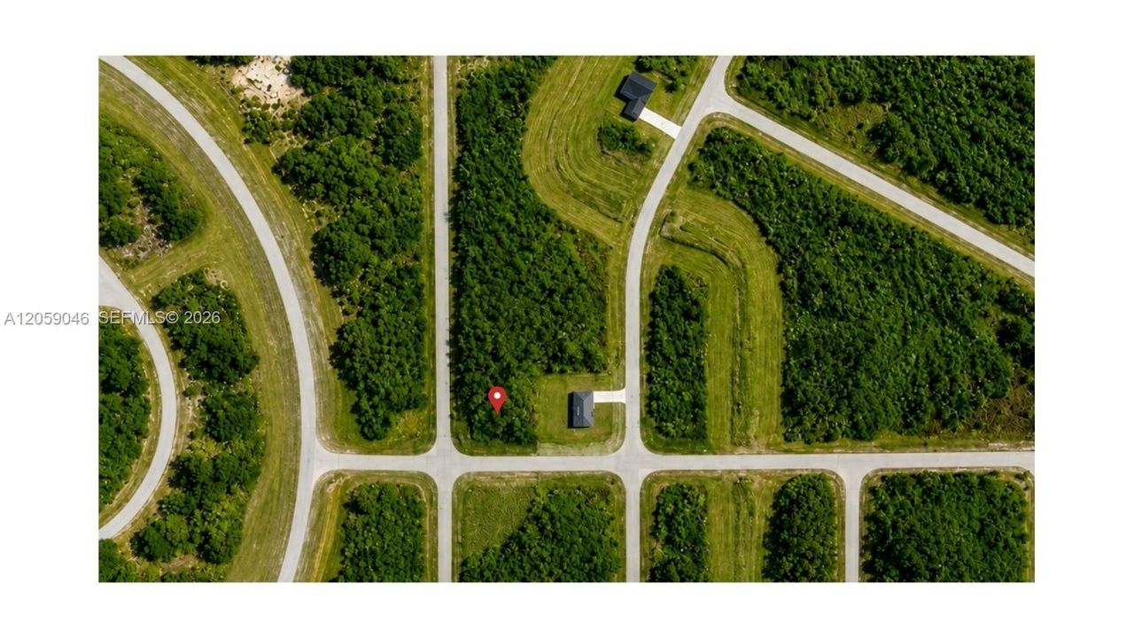 На продажу: $35,000 (0.28 acres)