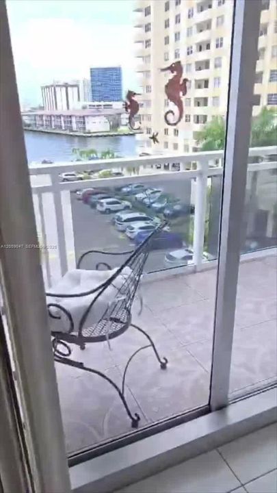 В аренду: $2,850 (2 спален, 2 ванн, 1315 Квадратных фут)