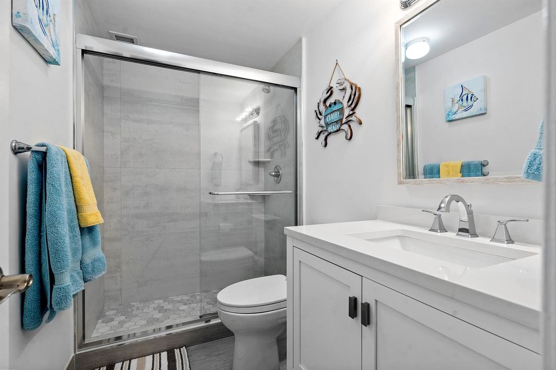 2881 NE 32nd 220