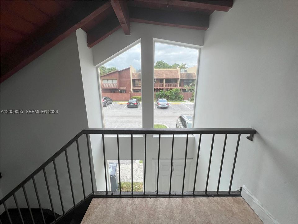 В аренду: $3,000 (3 спален, 2 ванн, 1550 Квадратных фут)