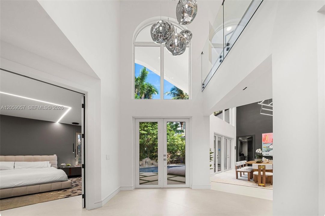 На продажу: $3,995,000 (5 спален, 3 ванн, 3403 Квадратных фут)
