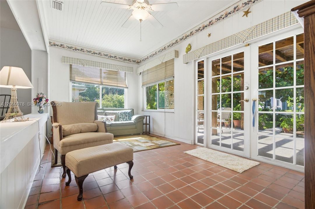 En Venta: $1,800,000 (2 camas, 2 baños, 1821 Pies cuadrados)
