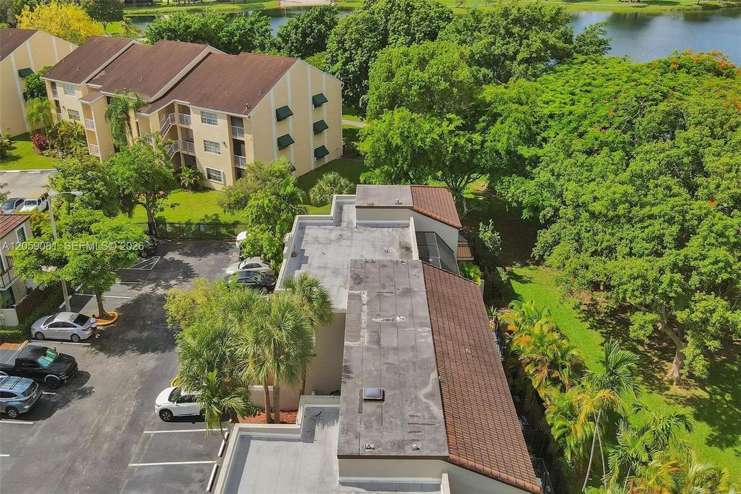 For Rent: $2,650 (2 beds, 1 baths, 1076 Square Feet)