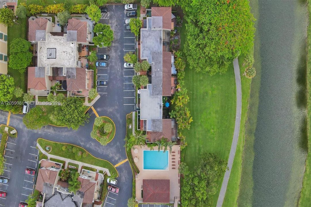 For Rent: $2,650 (2 beds, 1 baths, 1076 Square Feet)