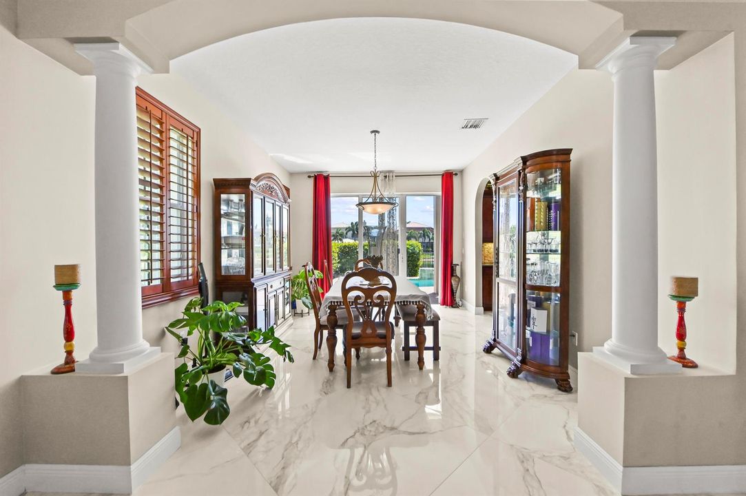 09 Dining room 01