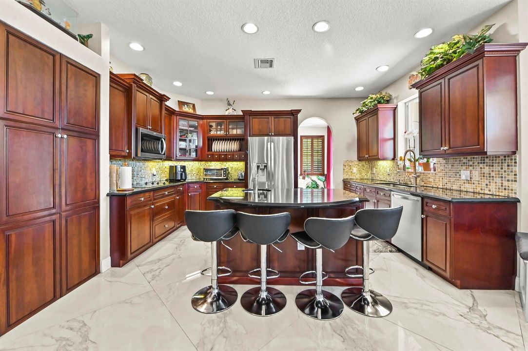 14 Kitchen 03