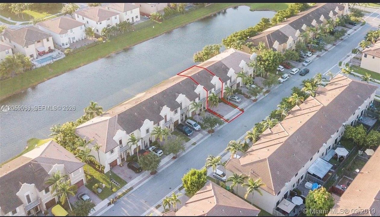 На продажу: $425,000 (3 спален, 2 ванн, 1656 Квадратных фут)