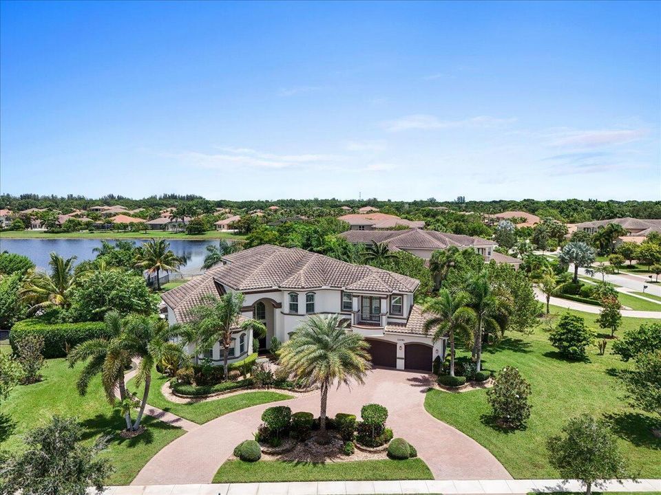 3/4 acre lot