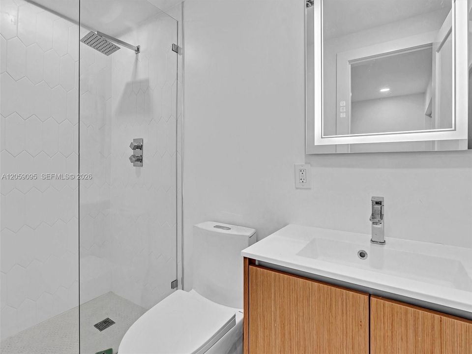 В аренду: $2,750 (2 спален, 2 ванн, 7170 Квадратных фут)