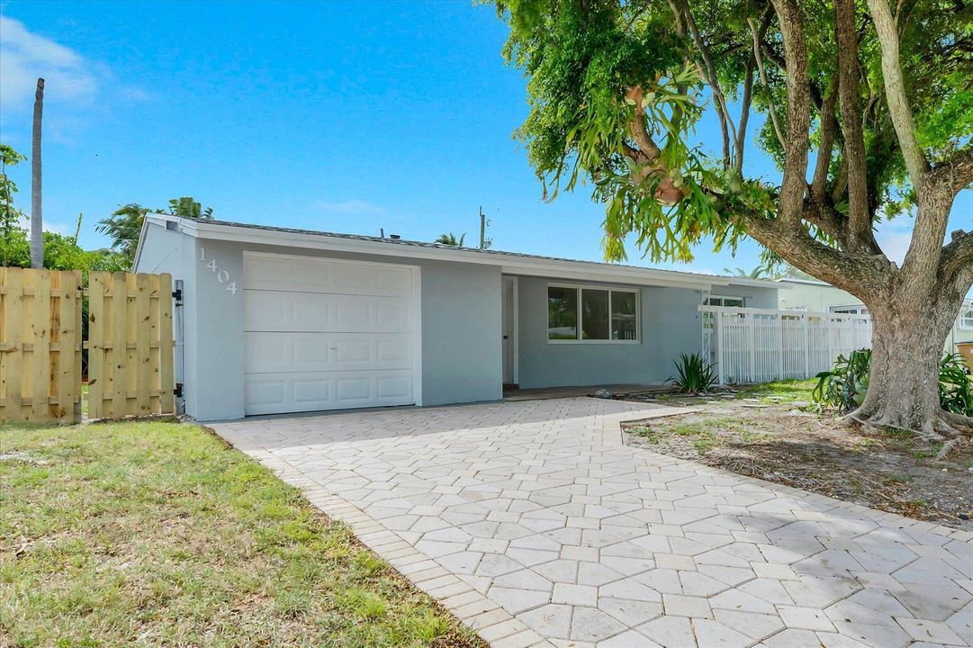 02-1404 SW 1st Ave-2