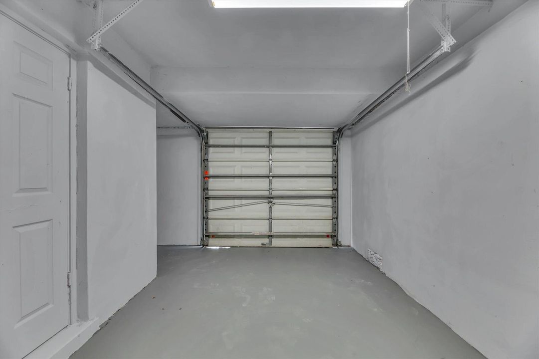 28-1404 SW 1st Ave-28