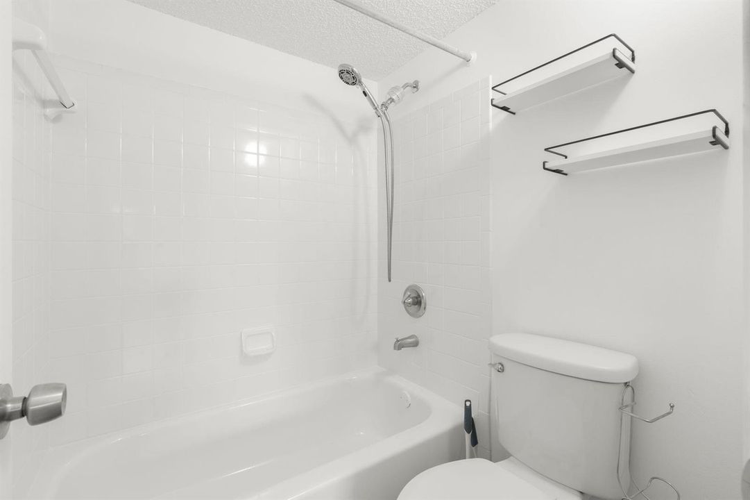17-web-or-mls-4541 W McNab Rd 17 Pompano