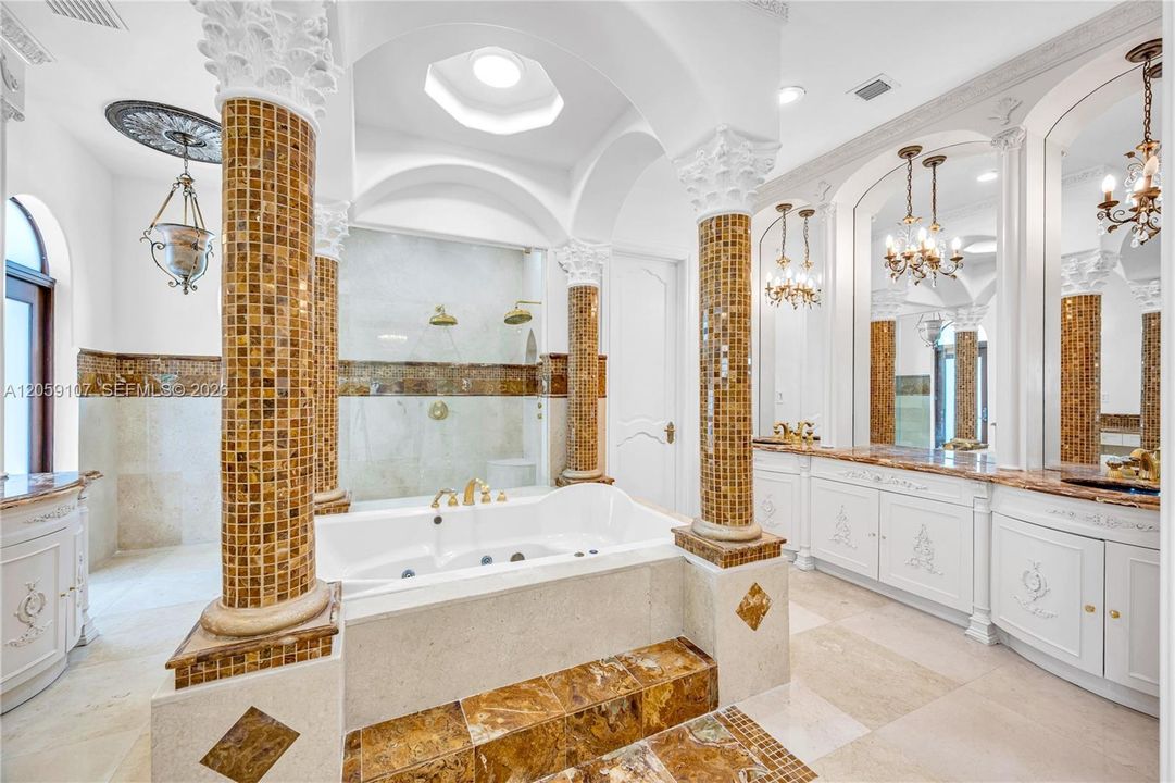 En Venta: $9,990,000 (9 camas, 8 baños, 7558 Pies cuadrados)
