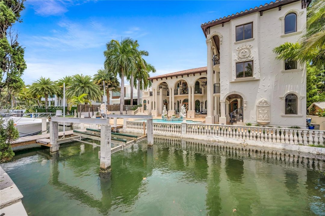 En Venta: $9,990,000 (9 camas, 8 baños, 7558 Pies cuadrados)