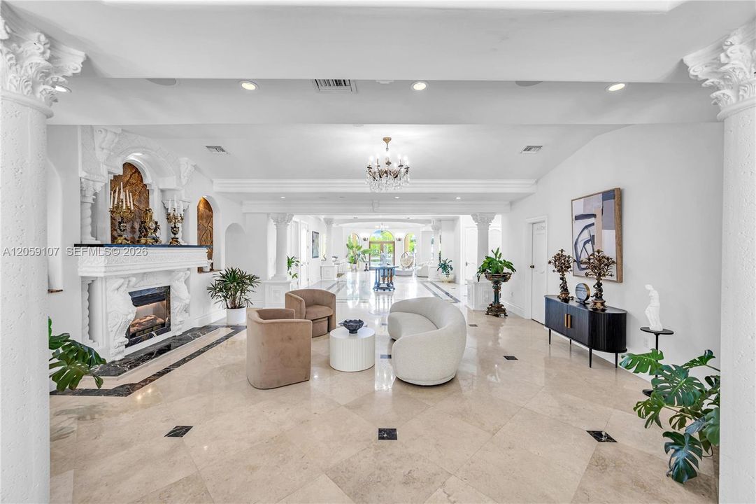 En Venta: $9,990,000 (9 camas, 8 baños, 7558 Pies cuadrados)