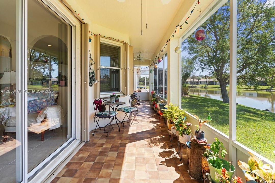 На продажу: $345,500 (3 спален, 2 ванн, 1506 Квадратных фут)