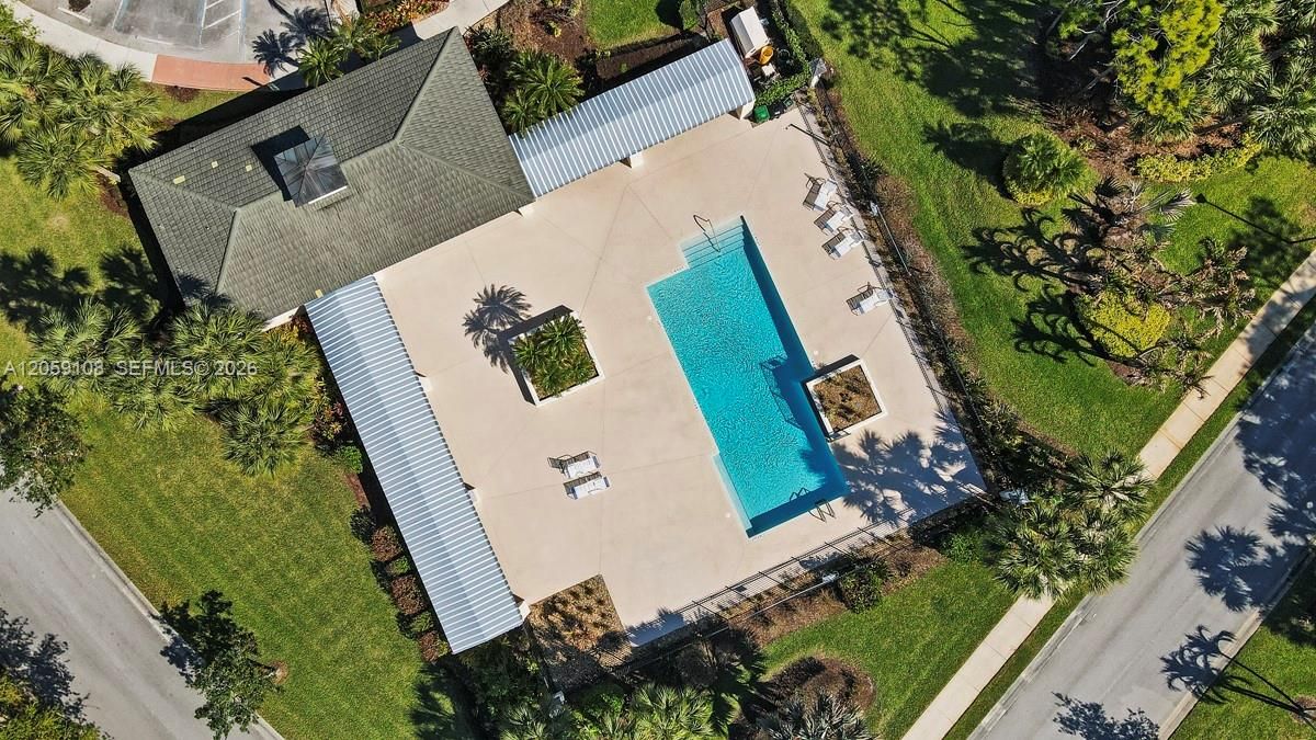 На продажу: $345,500 (3 спален, 2 ванн, 1506 Квадратных фут)