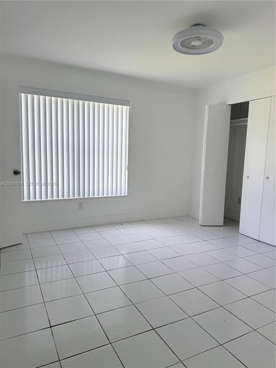 В аренду: $3,800 (4 спален, 2 ванн, 1362 Квадратных фут)