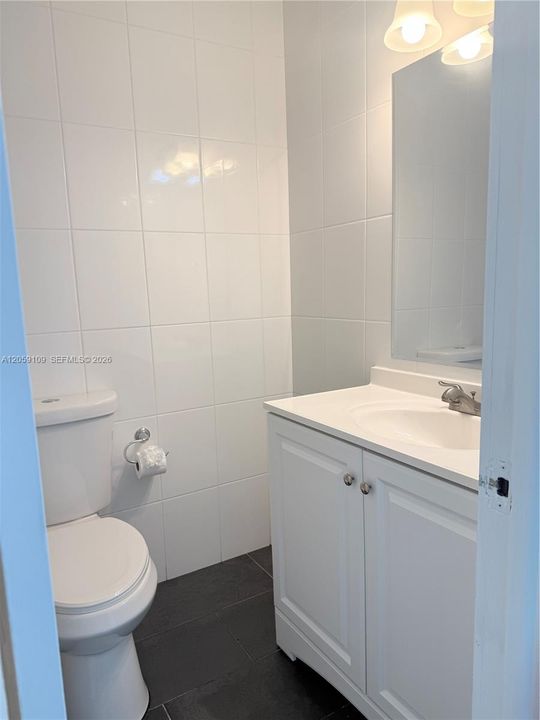 В аренду: $3,800 (4 спален, 2 ванн, 1362 Квадратных фут)