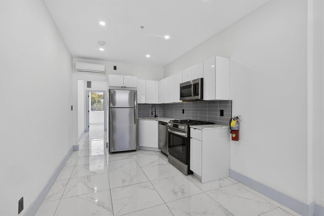88-web-or-mls-BS1A4897