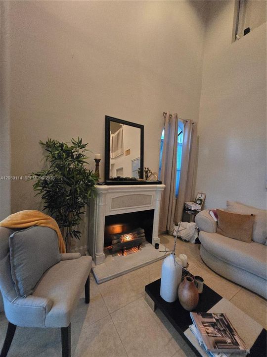 For Sale: $945,000 (5 beds, 3 baths, 2208 Square Feet)