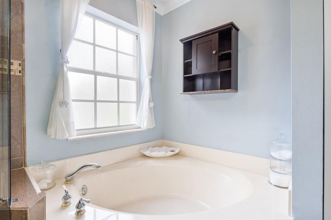 11622 NW 13th Manor_015