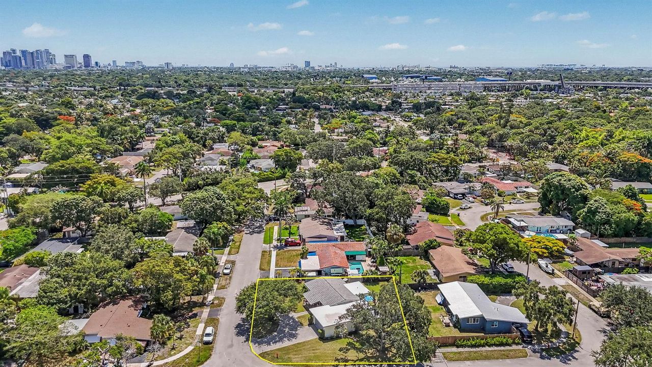 15-web-or-mls-2740-sw-16th-st