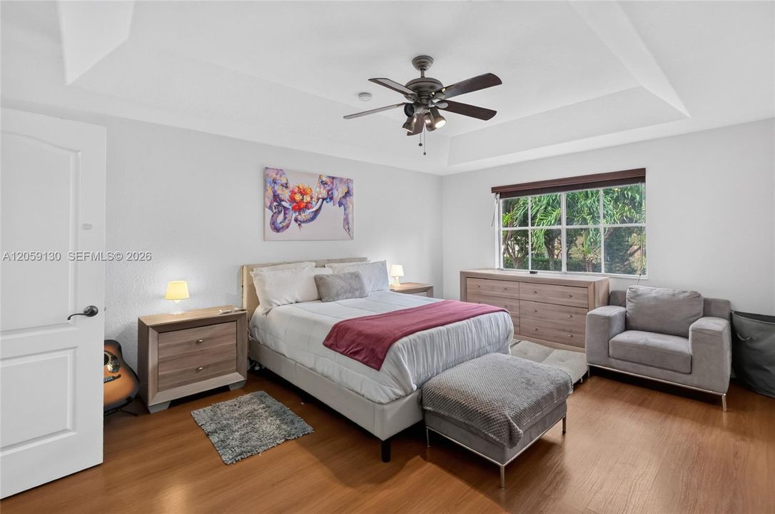 For Rent: $3,500 (3 beds, 2 baths, 1650 Square Feet)